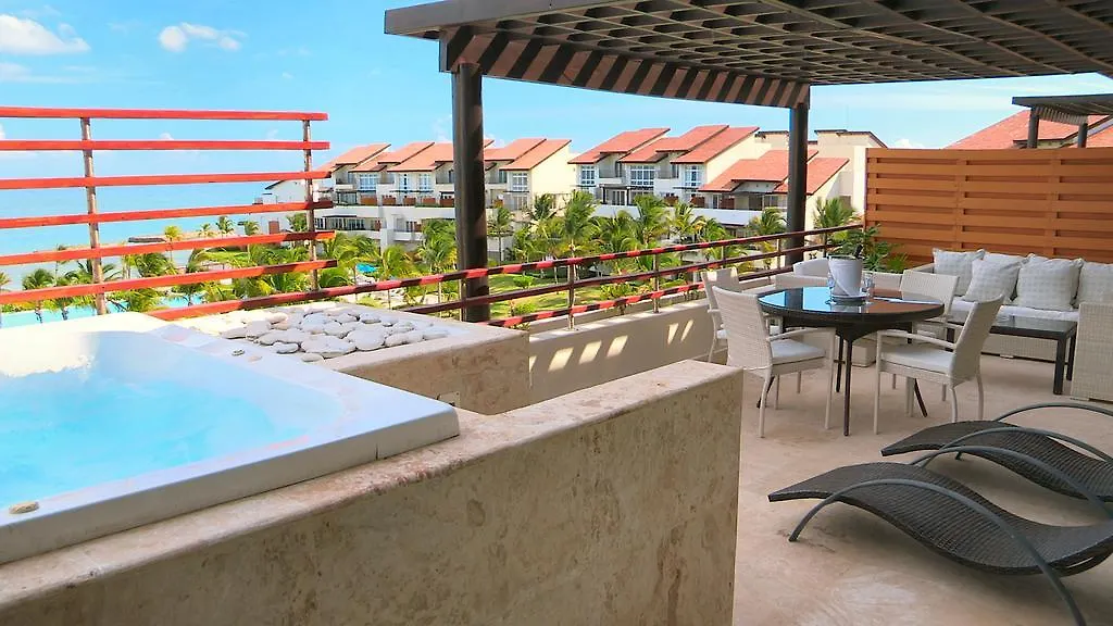 Del Mar By Joy Resorts - Intimate Ocean Front Retreat - Cap Cana