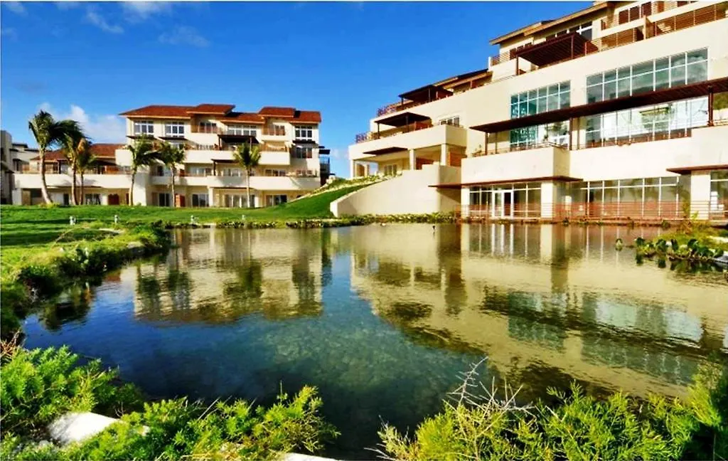 Del Mar By Joy Resorts - Intimate Ocean Front Retreat - Cap Cana